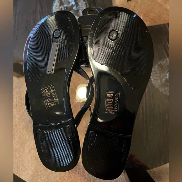 Black Akira jelly sandals with bling - Picture 2 of 3